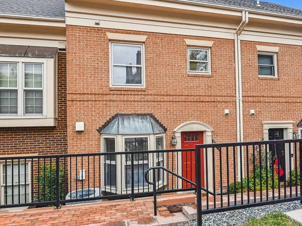 2514 Fairfax Dr #6DIII, Arlington, VA 22201