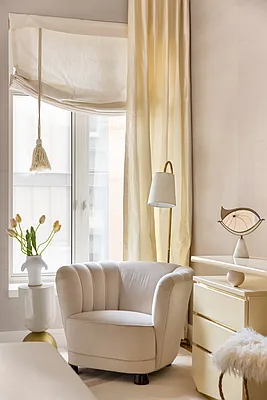 Sold by Compass | media 6