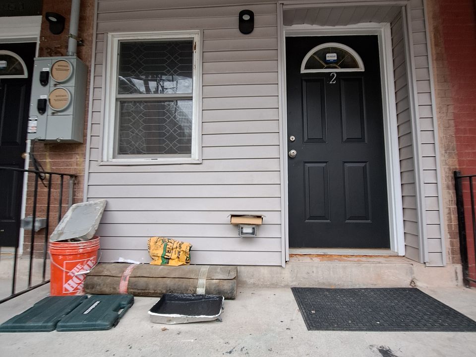 1st image of 1353 W Jerome St #2