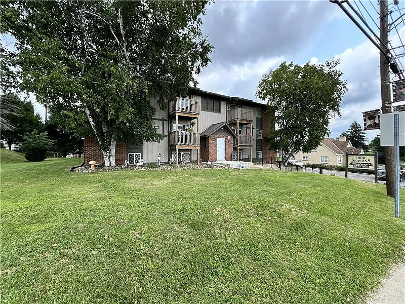 3433 Pennsylvania Ave #2