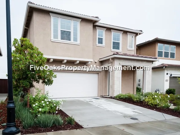 3492 Gallatin Dr, Folsom, CA 95630