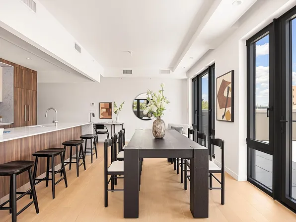 630 Grand Ave #404, Brooklyn, NY 11238