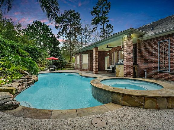 3rd image of 7730 Creek Water Ln