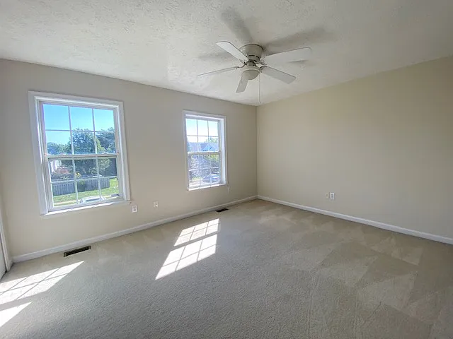 9926 W Midland Way — Photo 7