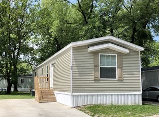 212 Pine Ln, Justice, IL 60458