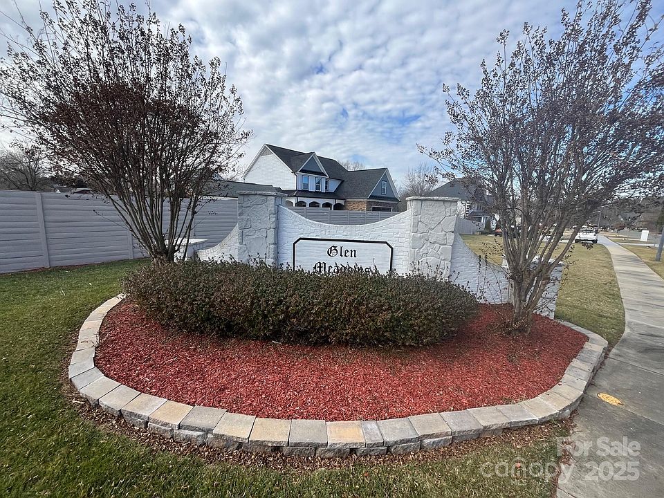 2nd image of 4617 Willoway Ln
