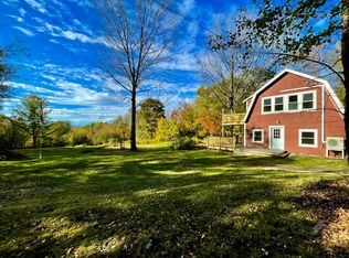 20 King Hill Rd, South Paris, ME 04281