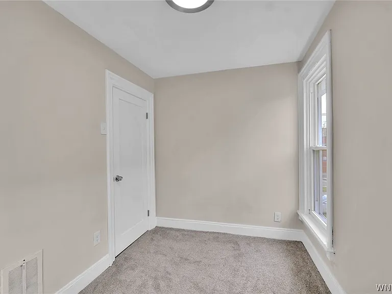 501 West Ave — Photo 16