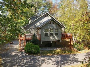 42 Indian Run Ln, Berkeley Springs, WV 25411