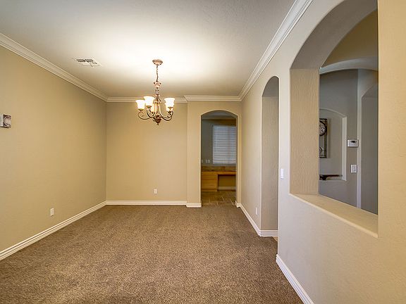 4th image of 1648 E Iris Dr