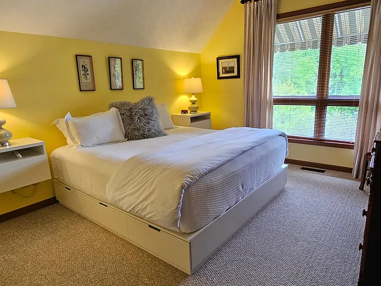 249 Candlewood Ln — Photo 26