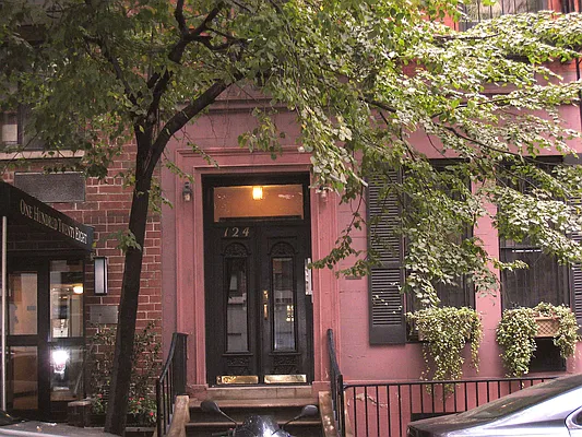 Rented by Ina Greenfield, LREB | media 18