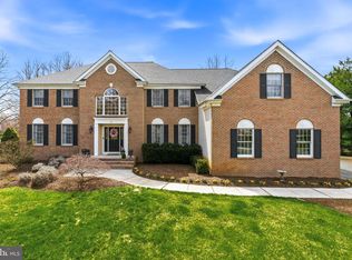 25 Millennium Dr, Columbus, NJ 08022