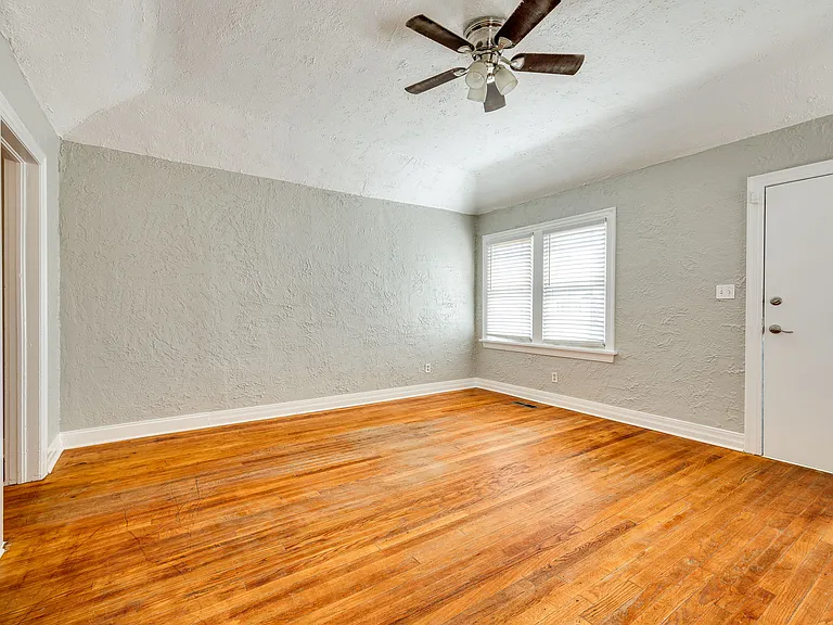 2835 NW 22nd St #2835 — Photo 27