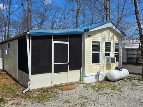 63 Apache Trl, Crossville, TN 38572