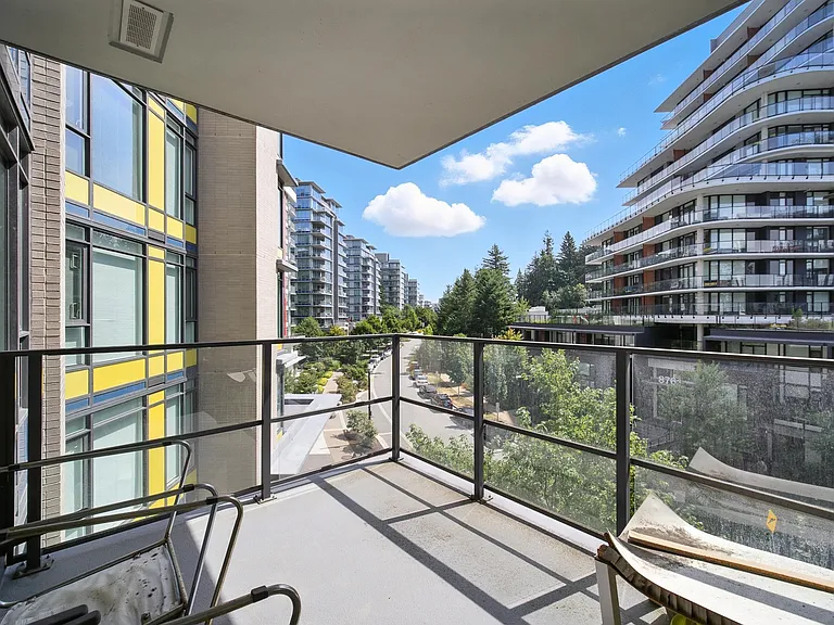 8850 University Cres #4XX — Photo 11
