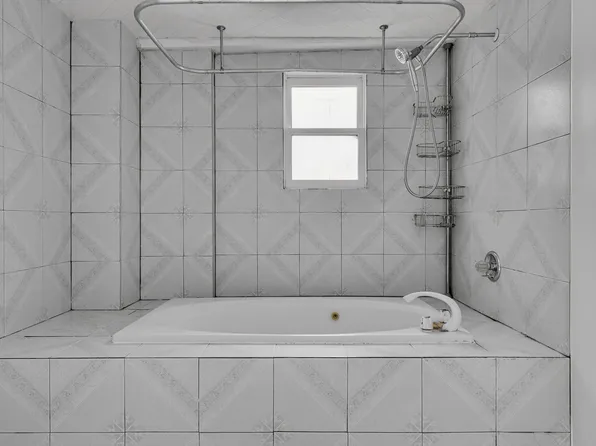 85 South Street image 11 of 11