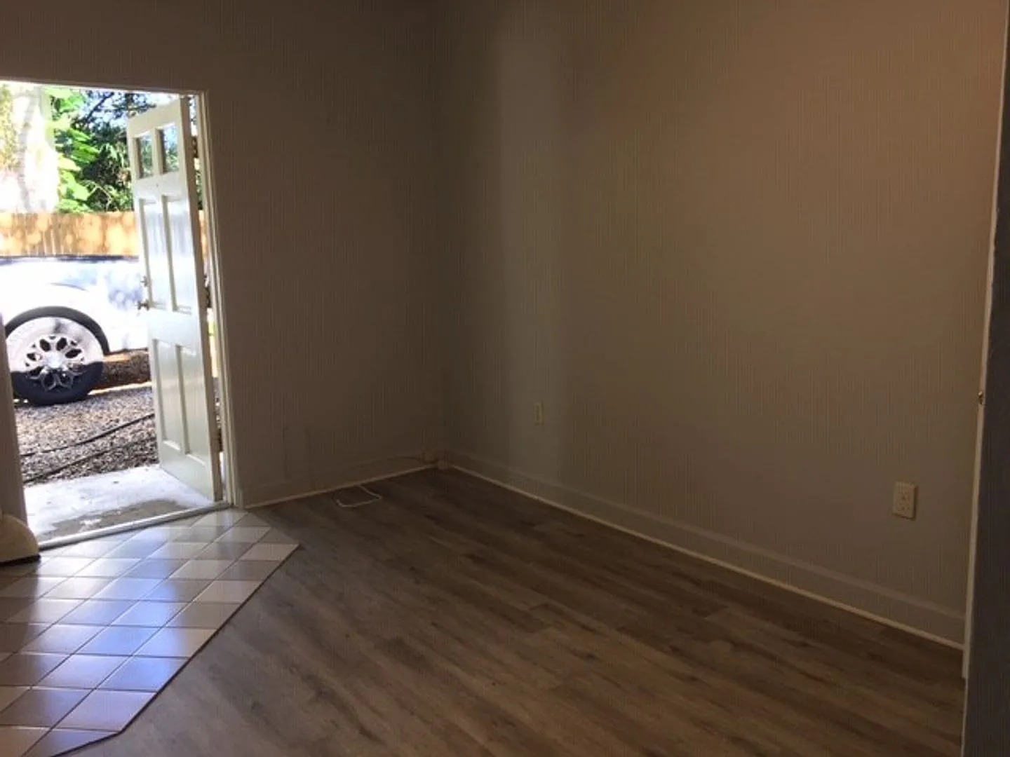 503.5 E. Amelia Street — Photo 2
