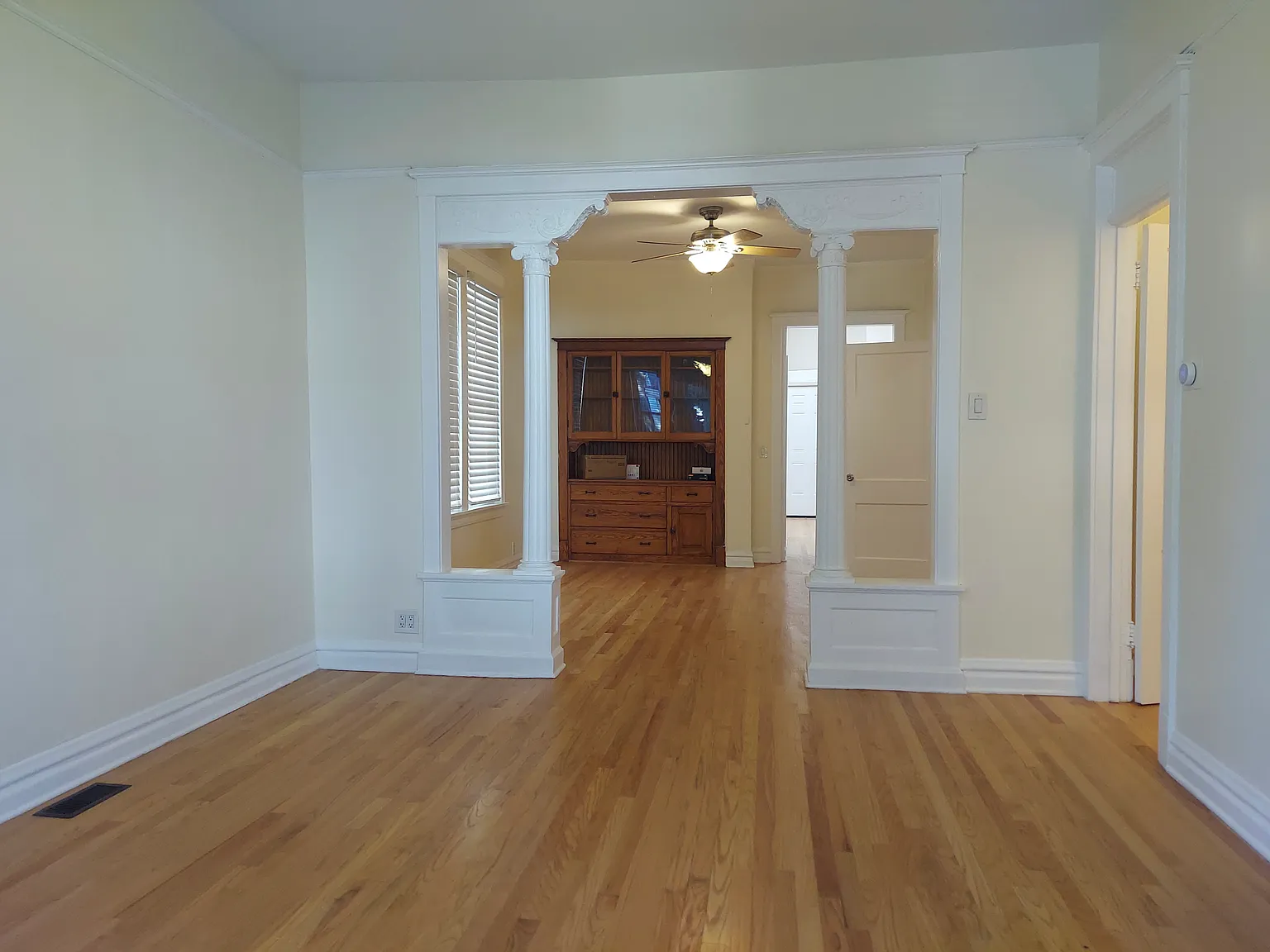 2 bed, 1.0 bath, $2,900 — Photo 4