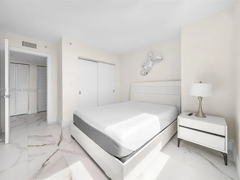 650 West Ave #1408 — Photo 31