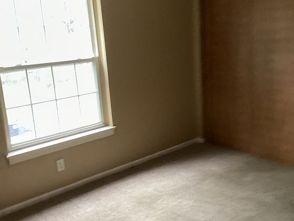 3rd image of 710 W Moss Ave #B-7