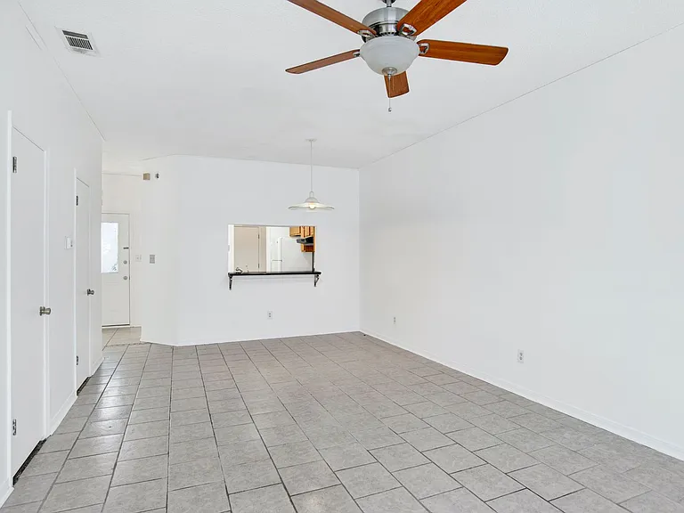 601 E Burgess Rd #K11 — Photo 13