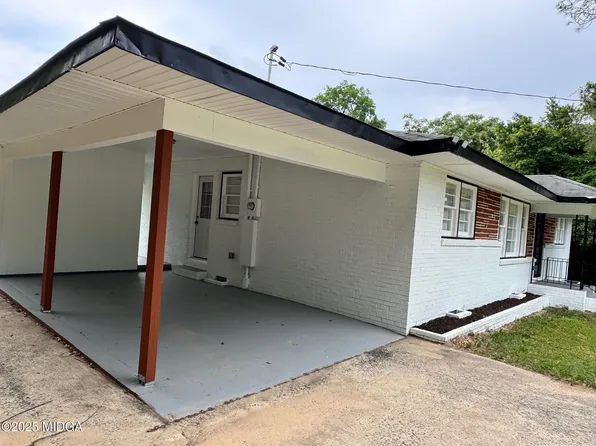 3022 Bloomfield Dr, Macon, GA 31206