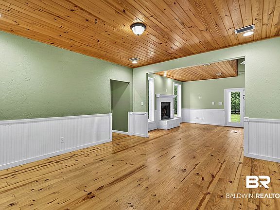 4th image of 18601 County Road 55