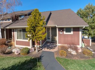 10644 Village Loop, Redmond, OR 97756