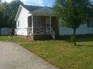 3906 Holts Chapel Rd, Greensboro, NC 27401