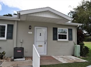 2442 Golf Course Dr, Sarasota, FL 34234