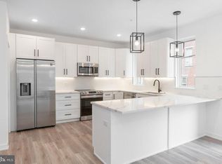 719 N 16th St #1, Philadelphia, PA 19130