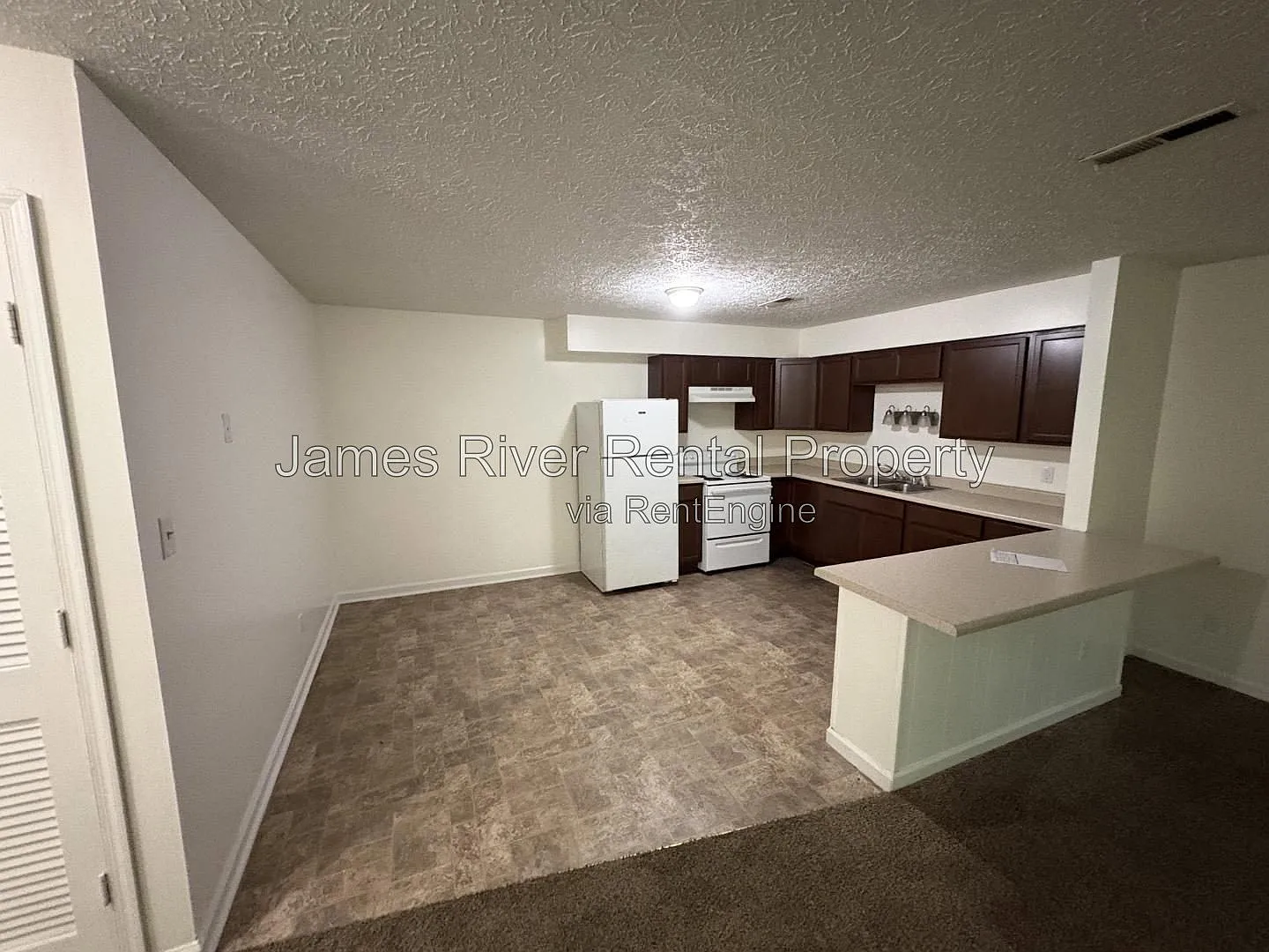 2 bed, 1.0 bath, $785 — Photo 1