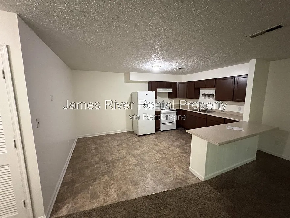 106 Daniel St #A