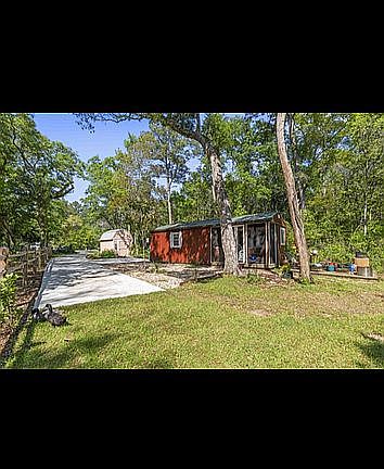 2nd image of 2513 County Highway 83a E
