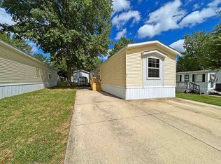 7055 Quarry Rd #370, Amherst, OH 44001