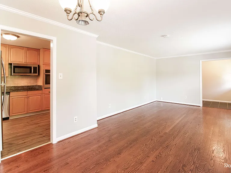 5405 Ainsworth Dr — Photo 6