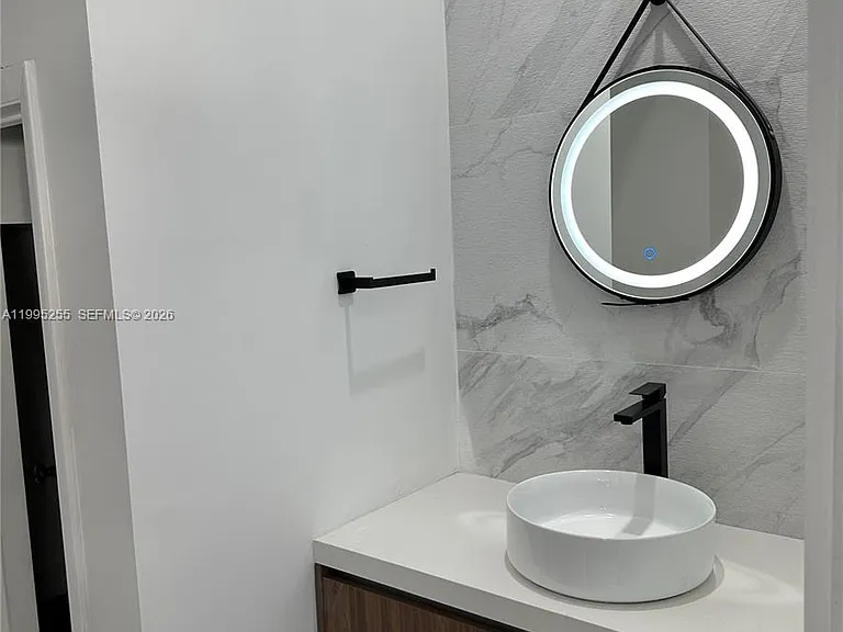 4631 SW 32nd Ave #4C — Photo 7