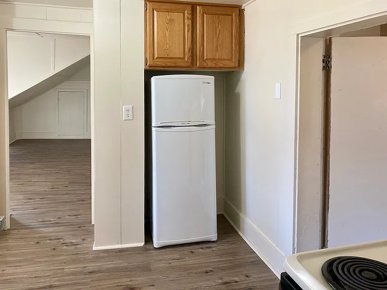 1211 Center St #4 — Photo 3