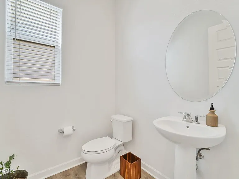 15642 S 182nd Ave — Photo 35