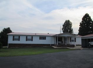 1219 N Blackstock Rd, Landrum, SC 29356