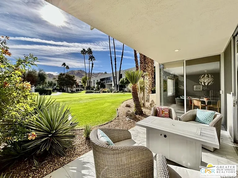 515 Desert Lakes Dr — Photo 13