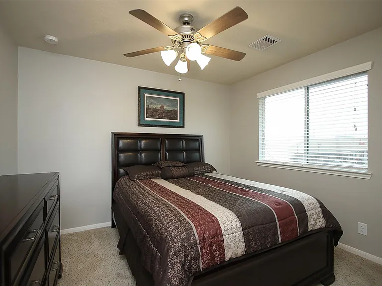 8517 Sunset Loch Dr — Photo 19