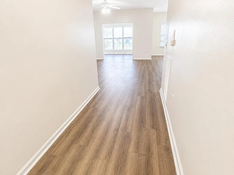 2225 Locksley Woods Dr #C — Photo 2