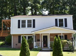 4521 Evansdale Rd, Woodbridge, VA 22193