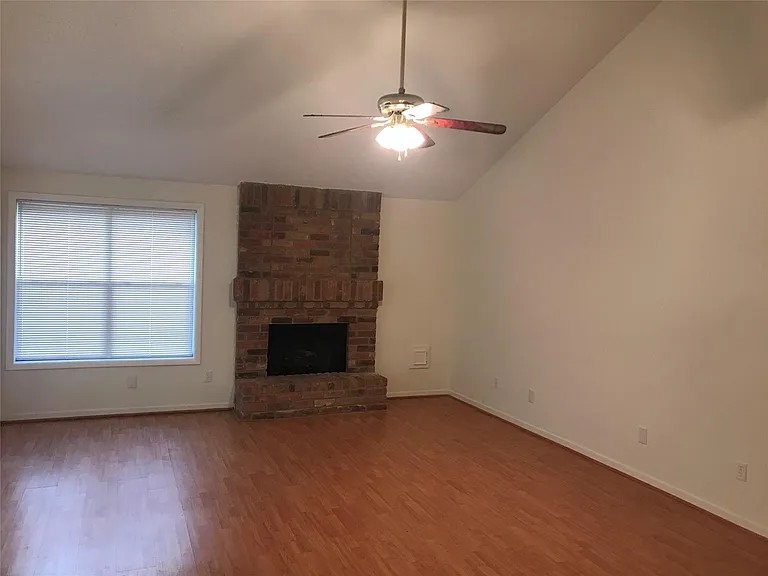 3310 Stillmeadow Ct — Photo 6