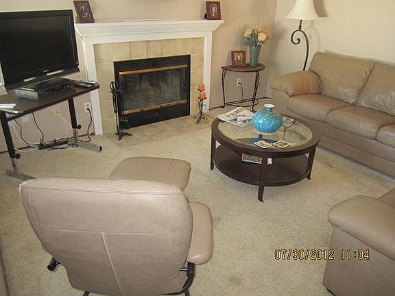 2nd image of 866 Meadowhawk Dr