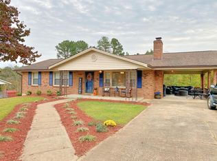 107 Highland Rd, Gretna, VA 24557