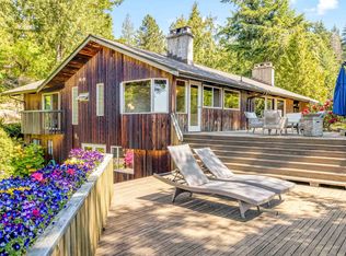 4663 Woodridge Pl, West Vancouver, BC V7S 2X1
