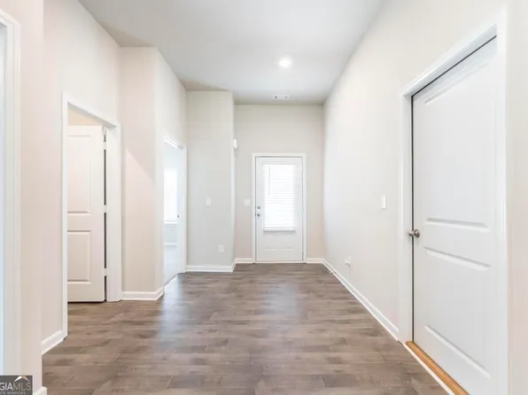 726 Georgian Walk, Byron, GA 31008